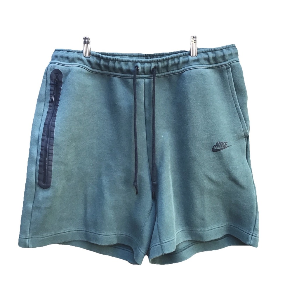 Nike Sportswear Tech Fleece Shorts Men's XXL Green Black Zip Pocket Gym Yoga